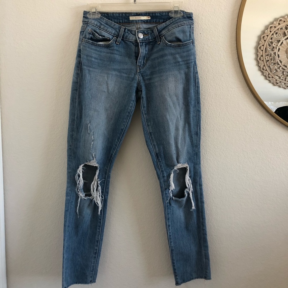Distressed Levi jeans
